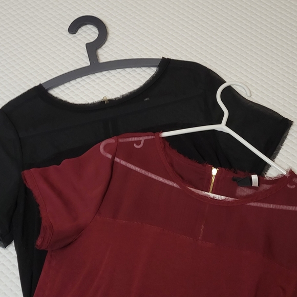 Black shirt with chiffon panel across top and arms - Picture 8 of 9